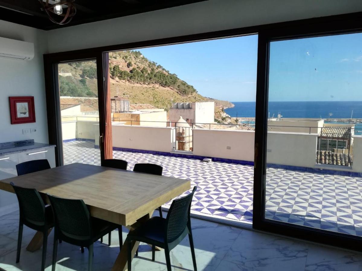 Апартаменти Palazzo Del Golfo Penthouse Кастелламмаре-дель-Гольфо Екстер'єр фото