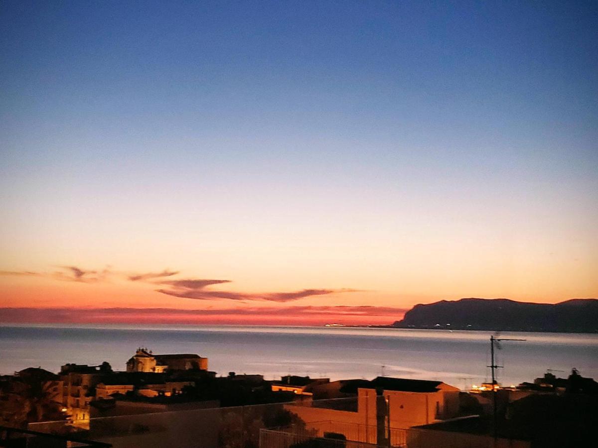 Апартаменти Palazzo Del Golfo Penthouse Кастелламмаре-дель-Гольфо Екстер'єр фото