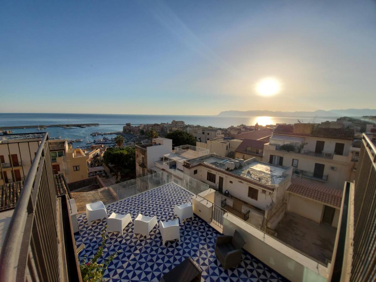 Апартаменти Palazzo Del Golfo Penthouse Кастелламмаре-дель-Гольфо Екстер'єр фото