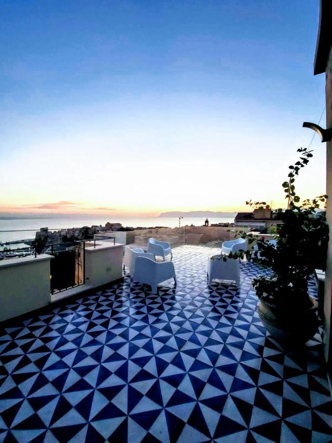 Апартаменти Palazzo Del Golfo Penthouse Кастелламмаре-дель-Гольфо Екстер'єр фото