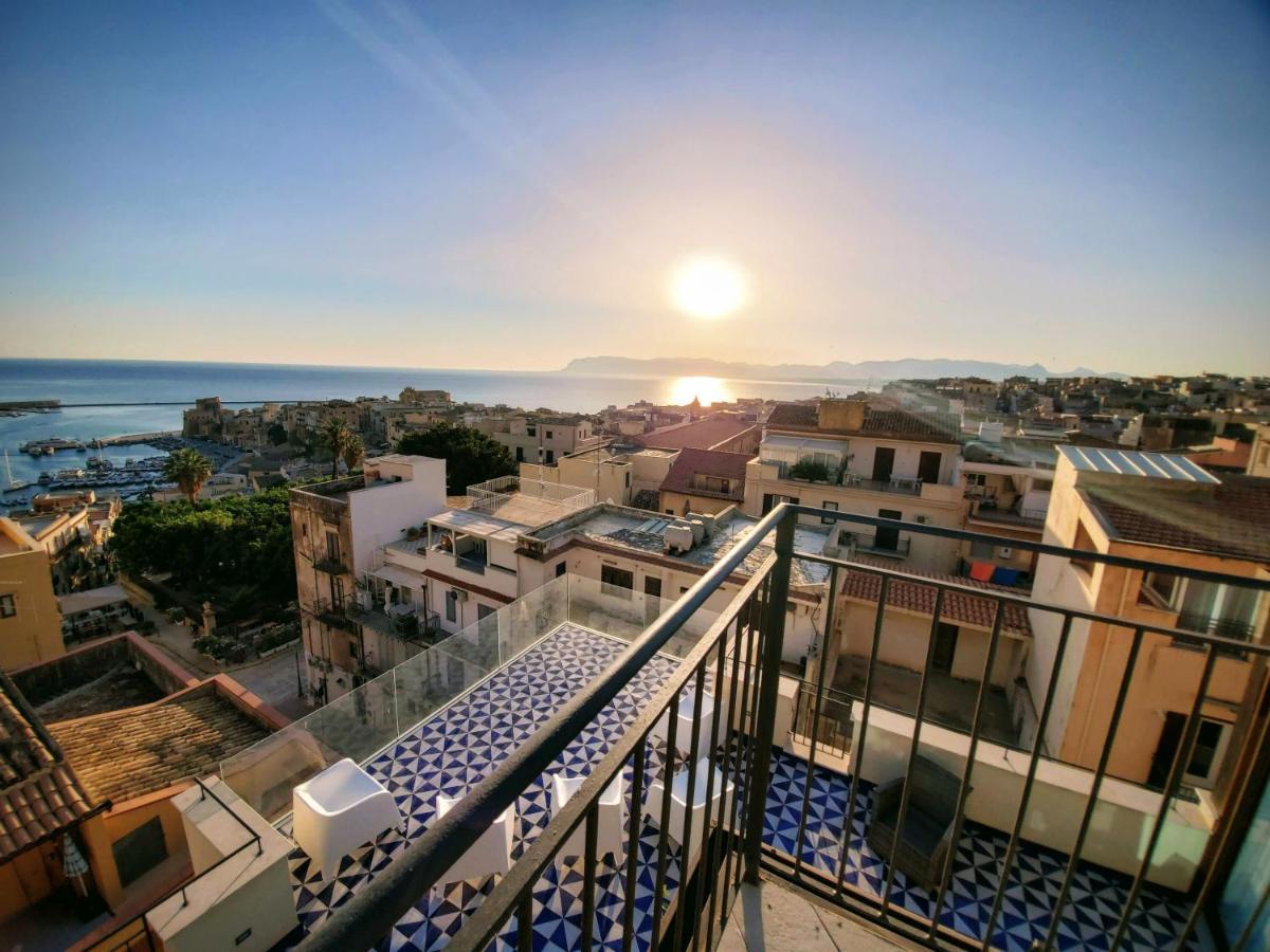 Апартаменти Palazzo Del Golfo Penthouse Кастелламмаре-дель-Гольфо Екстер'єр фото