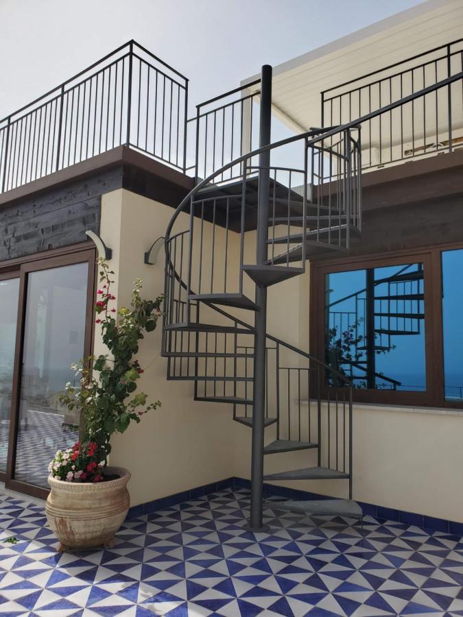 Апартаменти Palazzo Del Golfo Penthouse Кастелламмаре-дель-Гольфо Екстер'єр фото