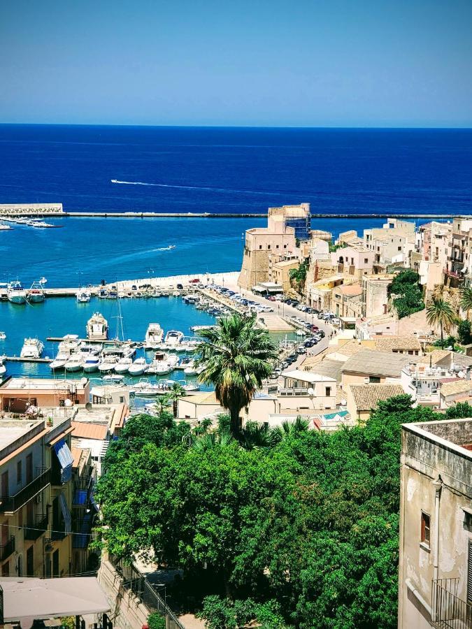 Апартаменти Palazzo Del Golfo Penthouse Кастелламмаре-дель-Гольфо Екстер'єр фото