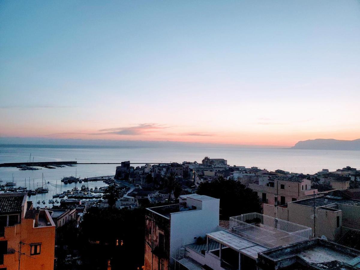 Апартаменти Palazzo Del Golfo Penthouse Кастелламмаре-дель-Гольфо Екстер'єр фото
