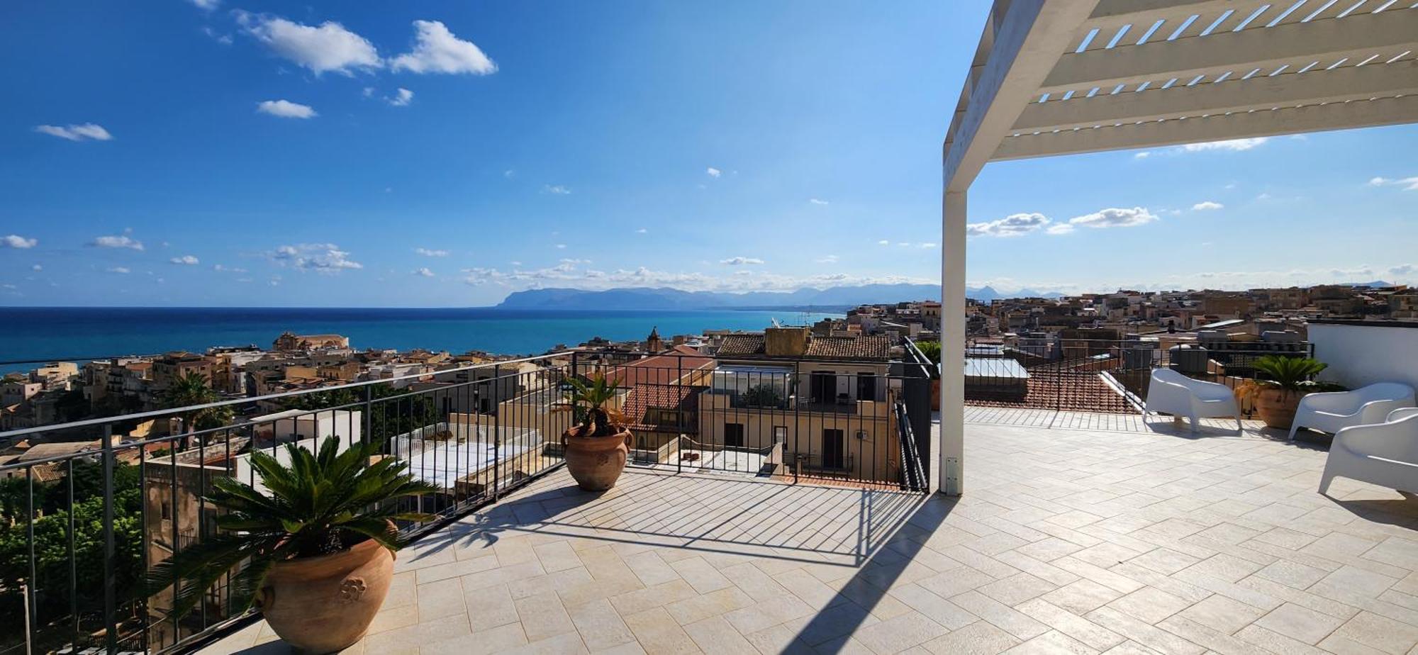 Апартаменти Palazzo Del Golfo Penthouse Кастелламмаре-дель-Гольфо Екстер'єр фото