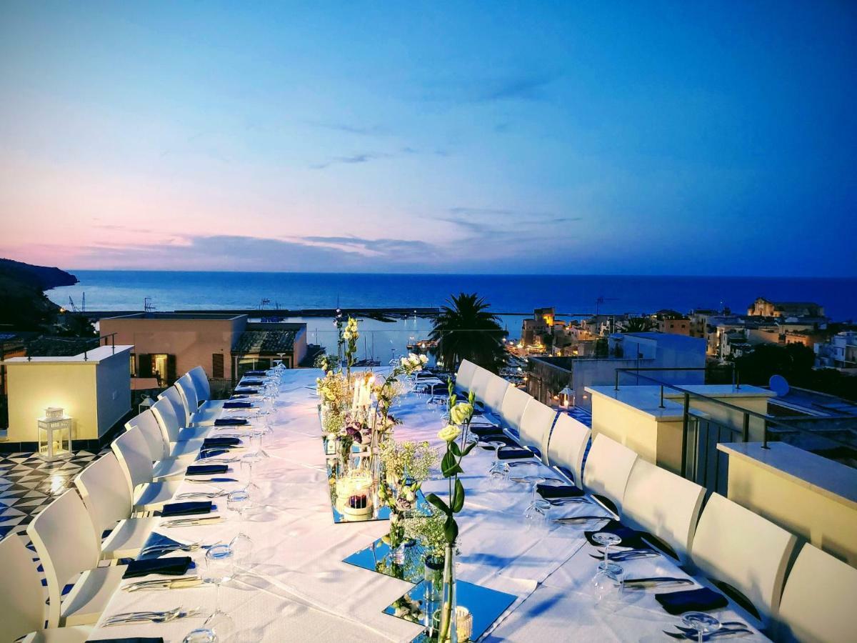 Апартаменти Palazzo Del Golfo Penthouse Кастелламмаре-дель-Гольфо Екстер'єр фото